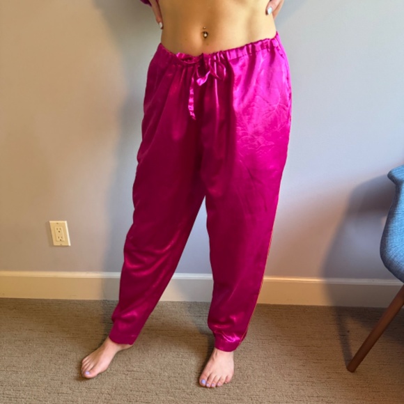 Vintage Fernando Sanchez Vibrant Pink Sleeper - Picture 4 of 13